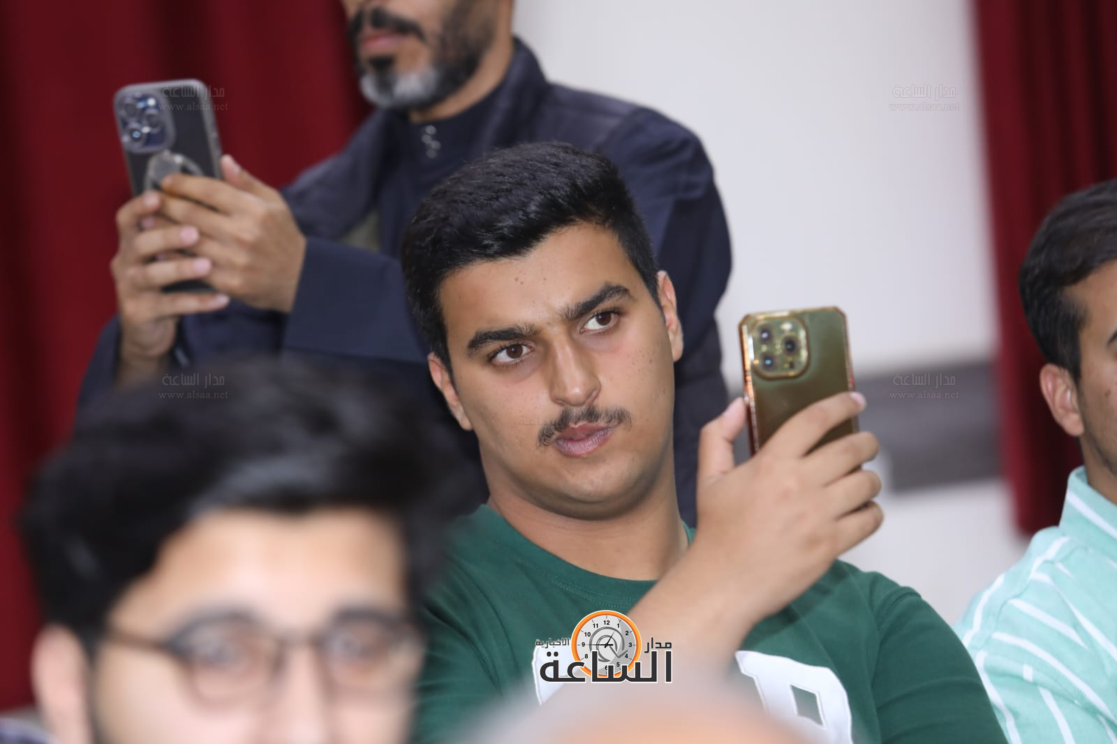 Madar Al-Saa Images 0.29992980727074636