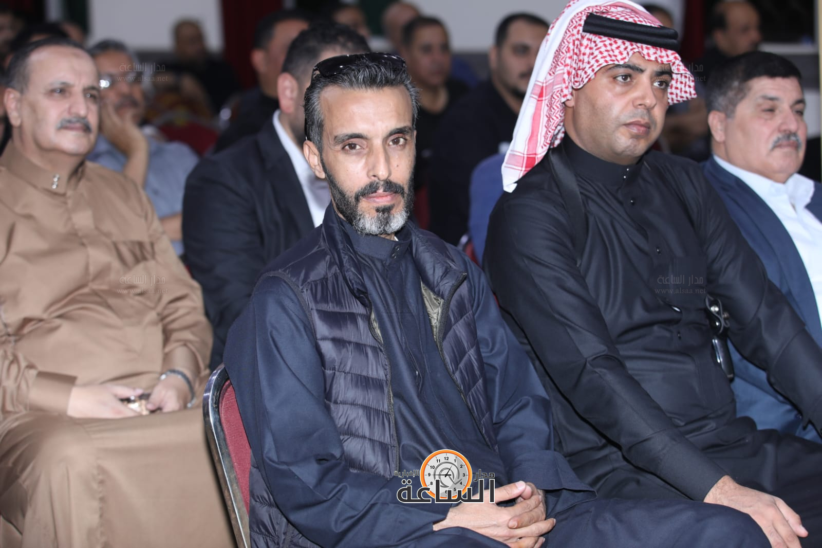 Madar Al-Saa Images 0.8911449680965662