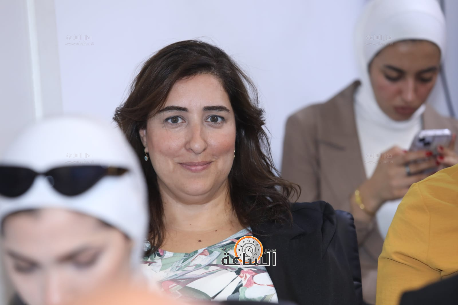 Madar Al-Saa Images 0.18332174535674373