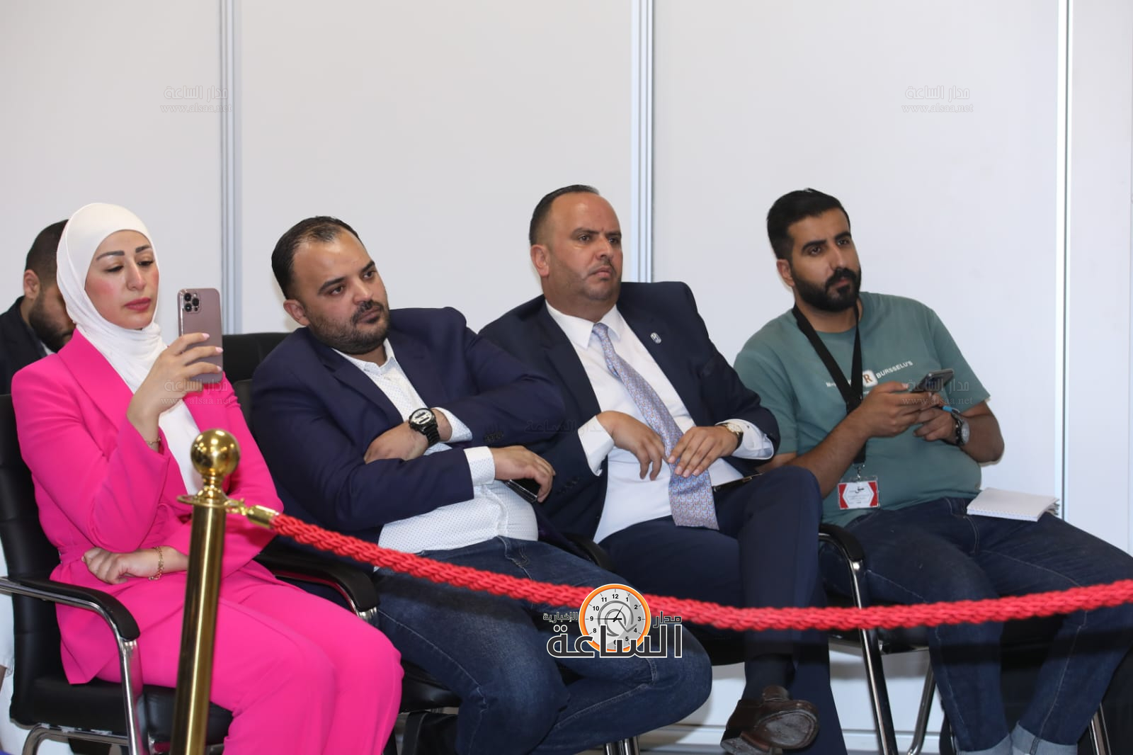 Madar Al-Saa Images 0.954152445925277