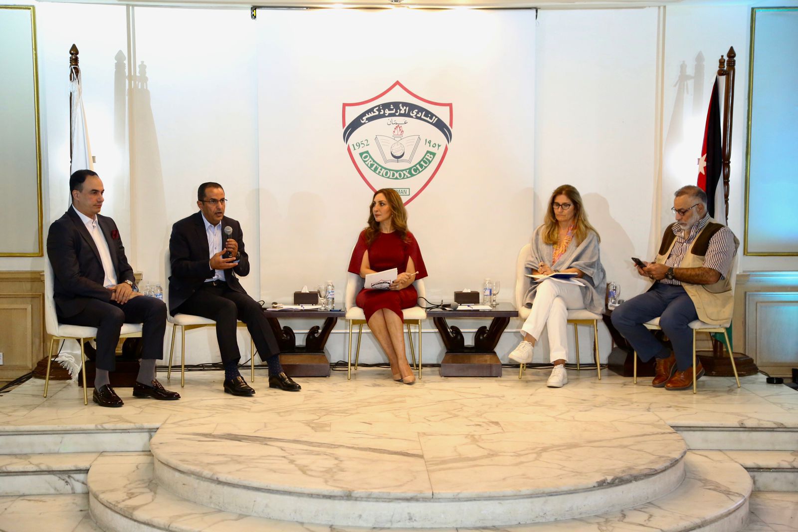 Madar Al-Saa Images 0.25948580443454583