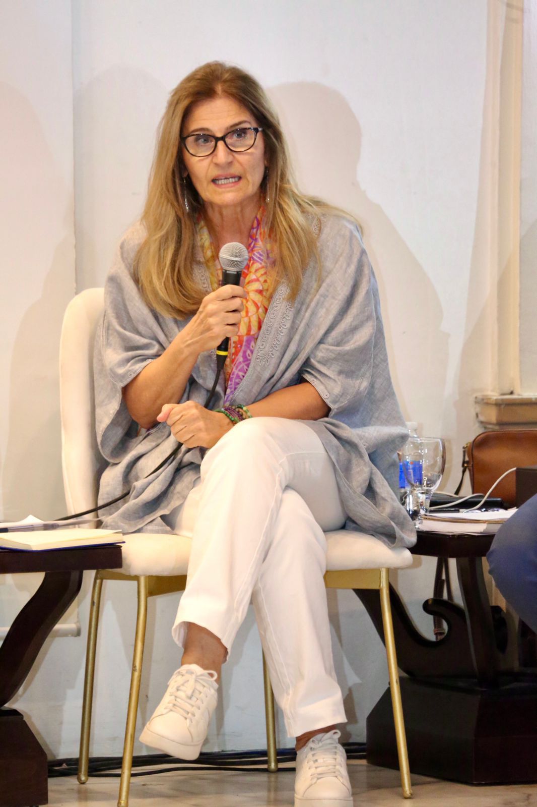 Madar Al-Saa Images 0.1023330141255665