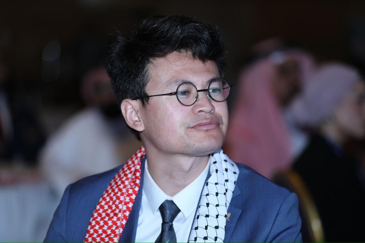 Madar Al-Saa Images 0.43757470542924737