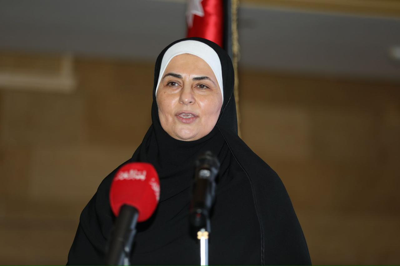 Madar Al-Saa Images 0.020299970749656282