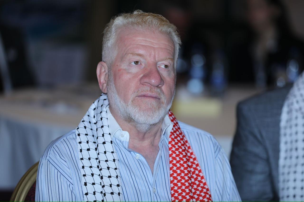 Madar Al-Saa Images 0.29045685377229224