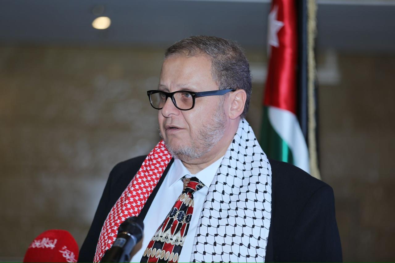 Madar Al-Saa Images 0.8149608908035977