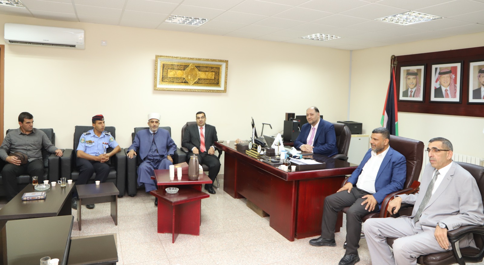 Madar Al-Saa Images 0.2680696000088514