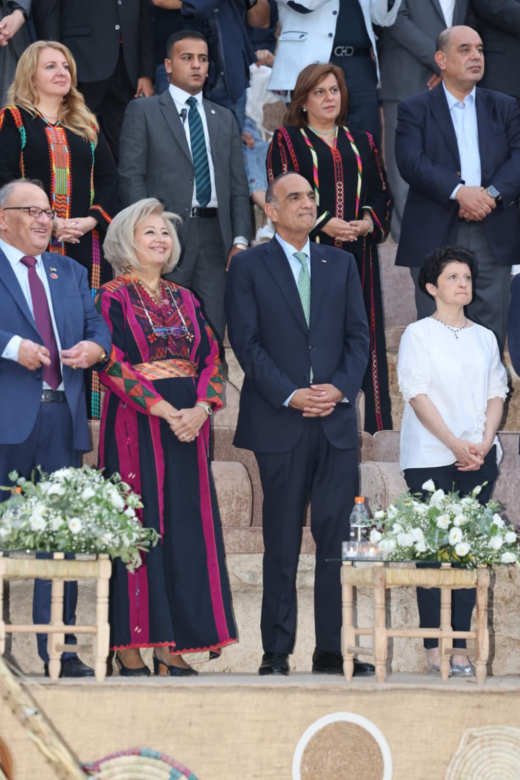 Madar Al-Saa Images 0.4652132440869292