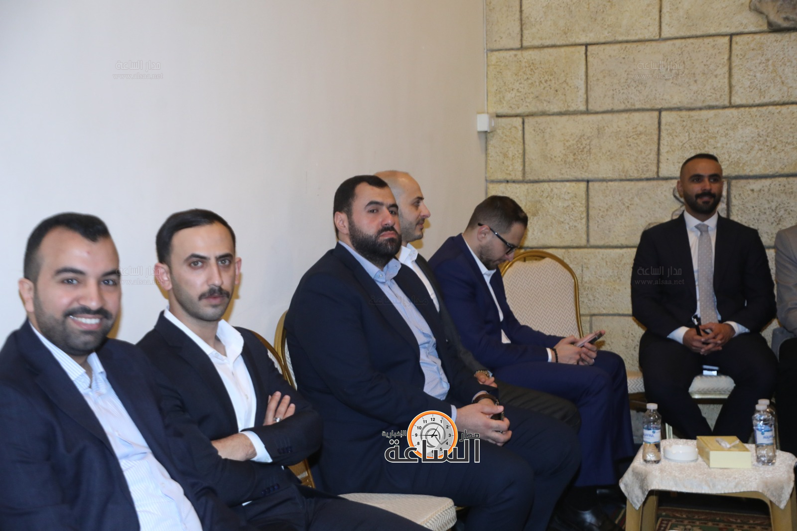 Madar Al-Saa Images 0.7200071231244742