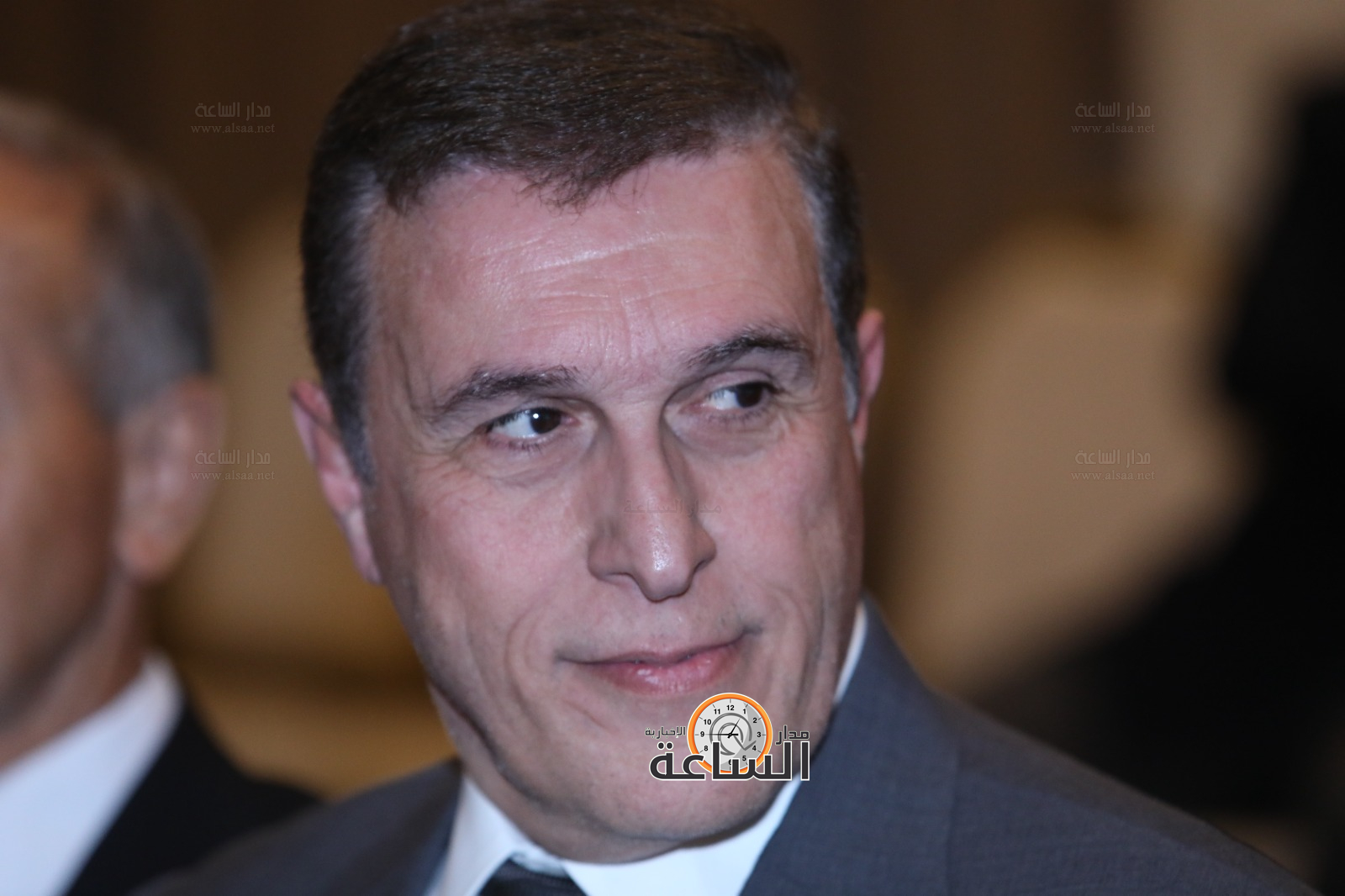 Madar Al-Saa Images 0.2896483434032162