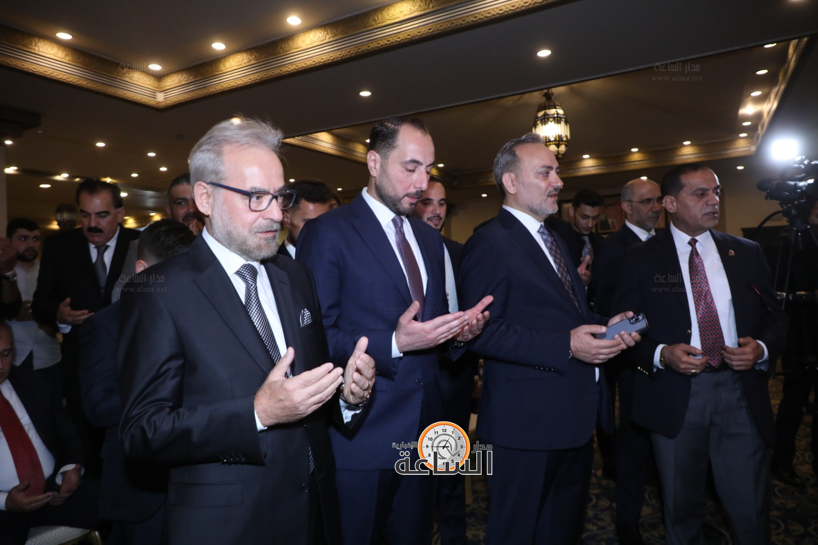 Madar Al-Saa Images 0.8721184832100073