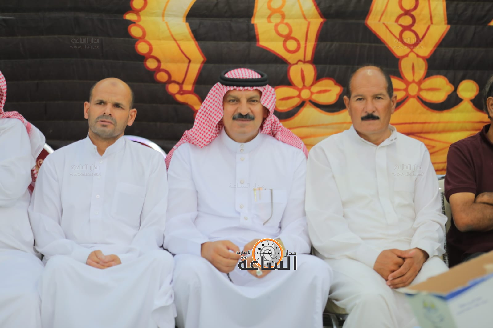 Madar Al-Saa Images 0.41543468825572916