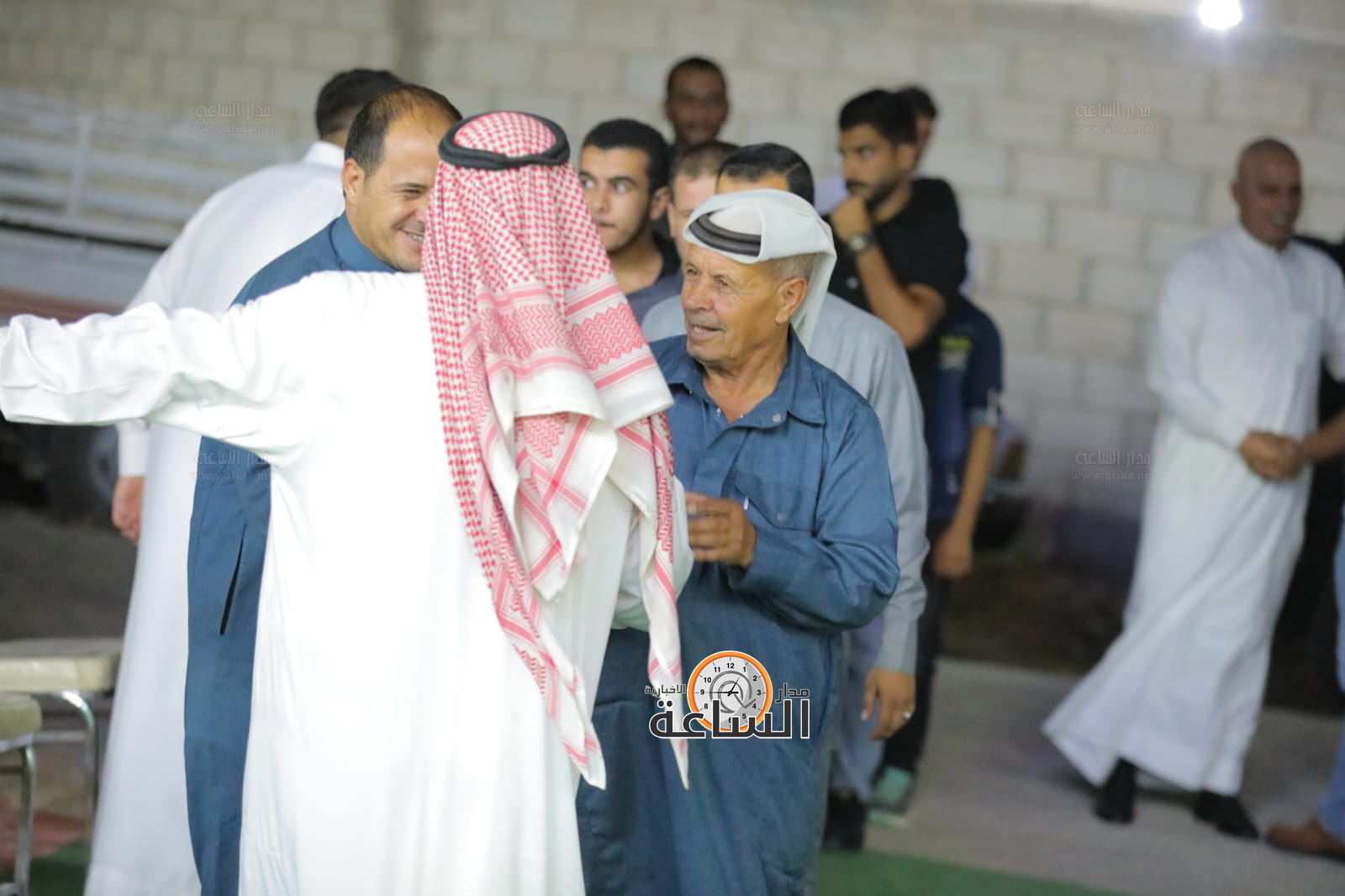 Madar Al-Saa Images 0.7995285612801479