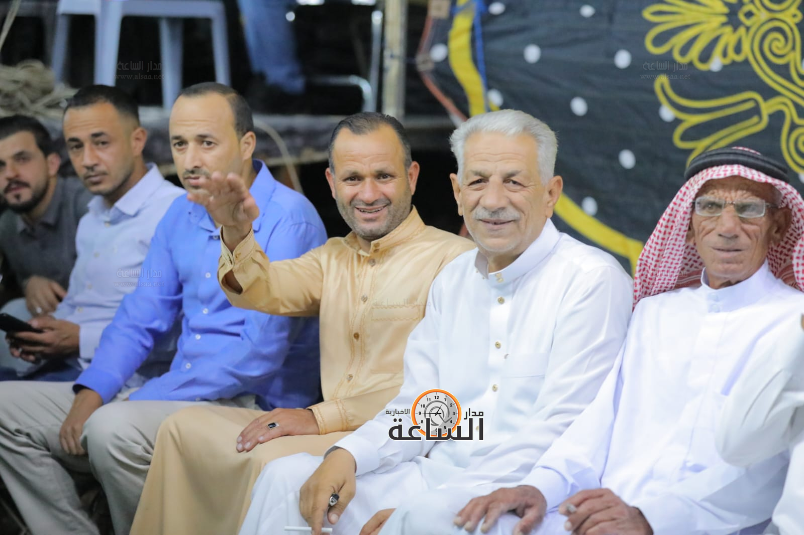 Madar Al-Saa Images 0.9643305063233509