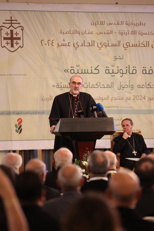 Madar Al-Saa Images 0.6578309865097345