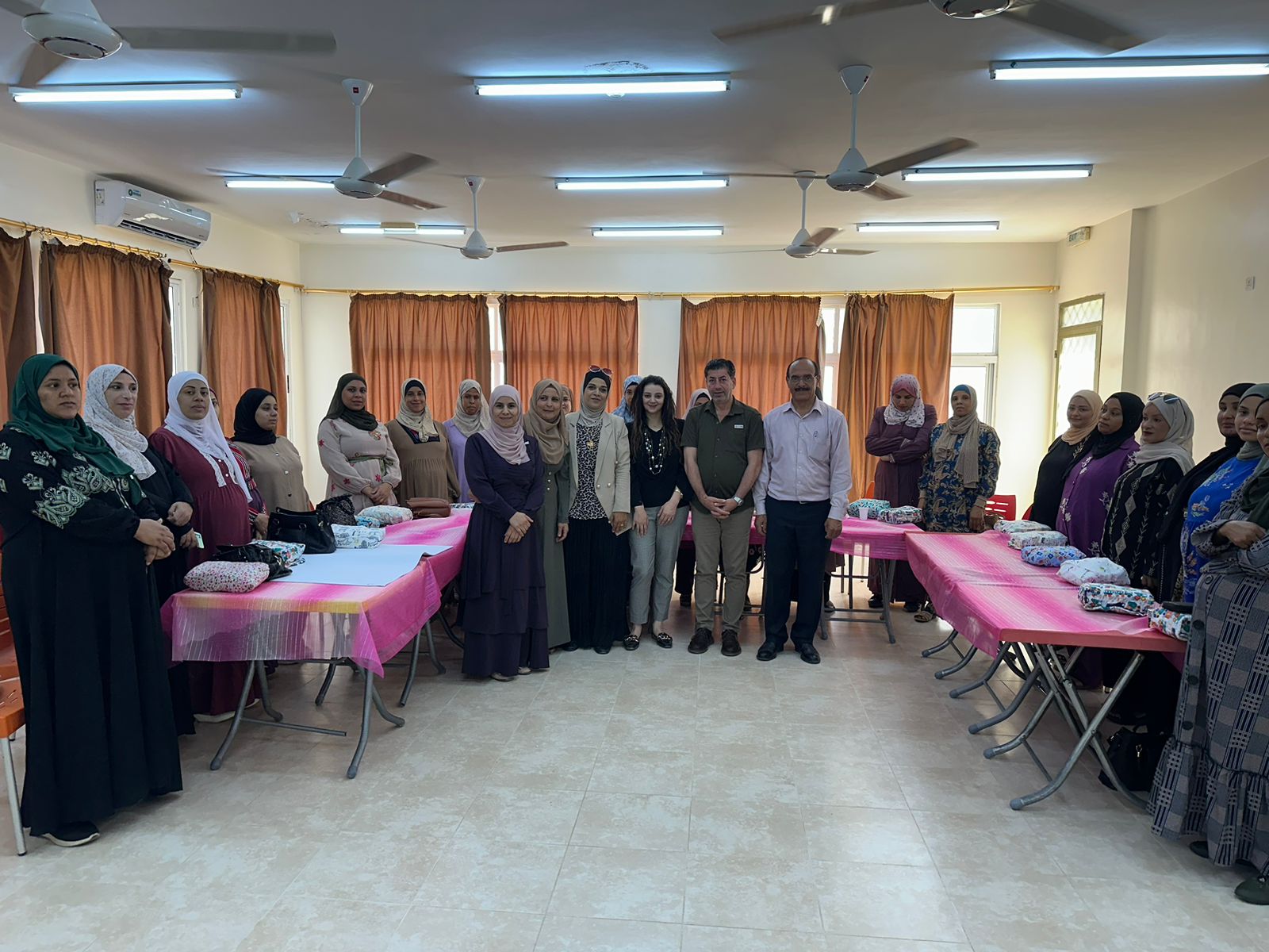 Madar Al-Saa Images 0.7371297060967434