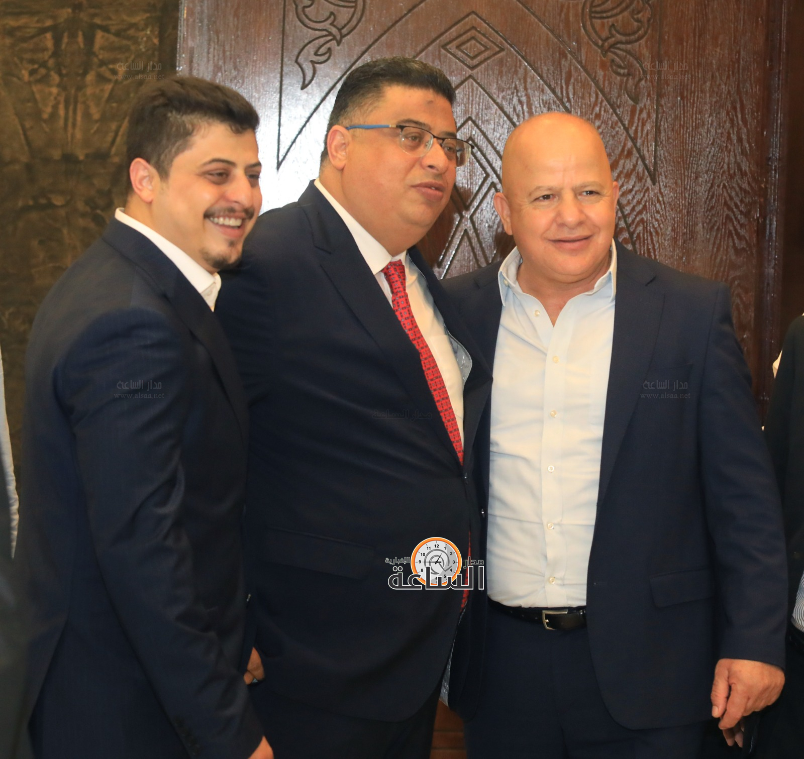 Madar Al-Saa Images 0.0010464563711234387