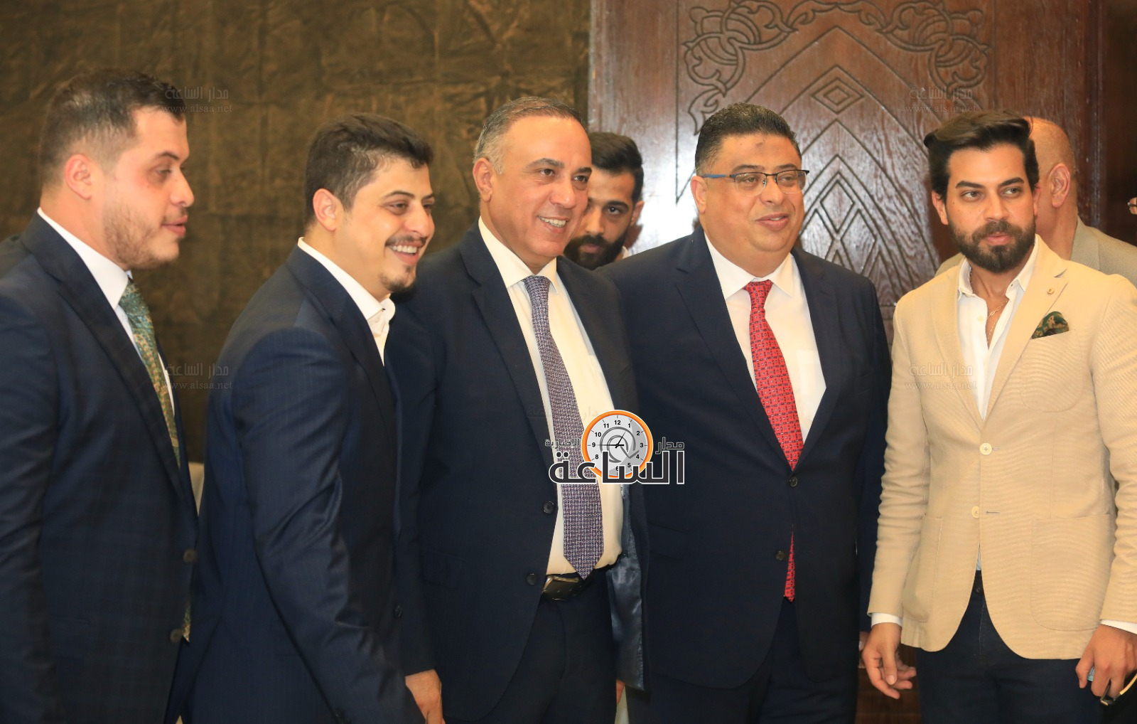 Madar Al-Saa Images 0.14937314336977692