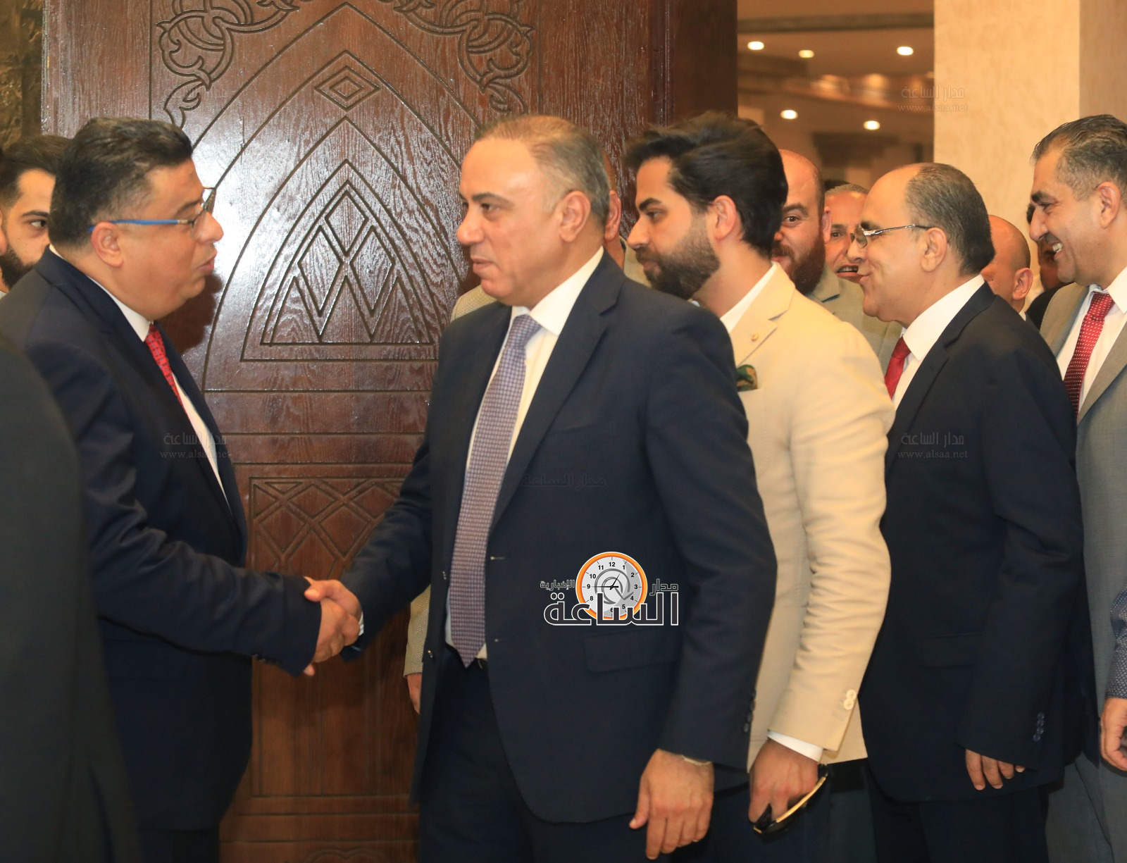 Madar Al-Saa Images 0.7715592378250593