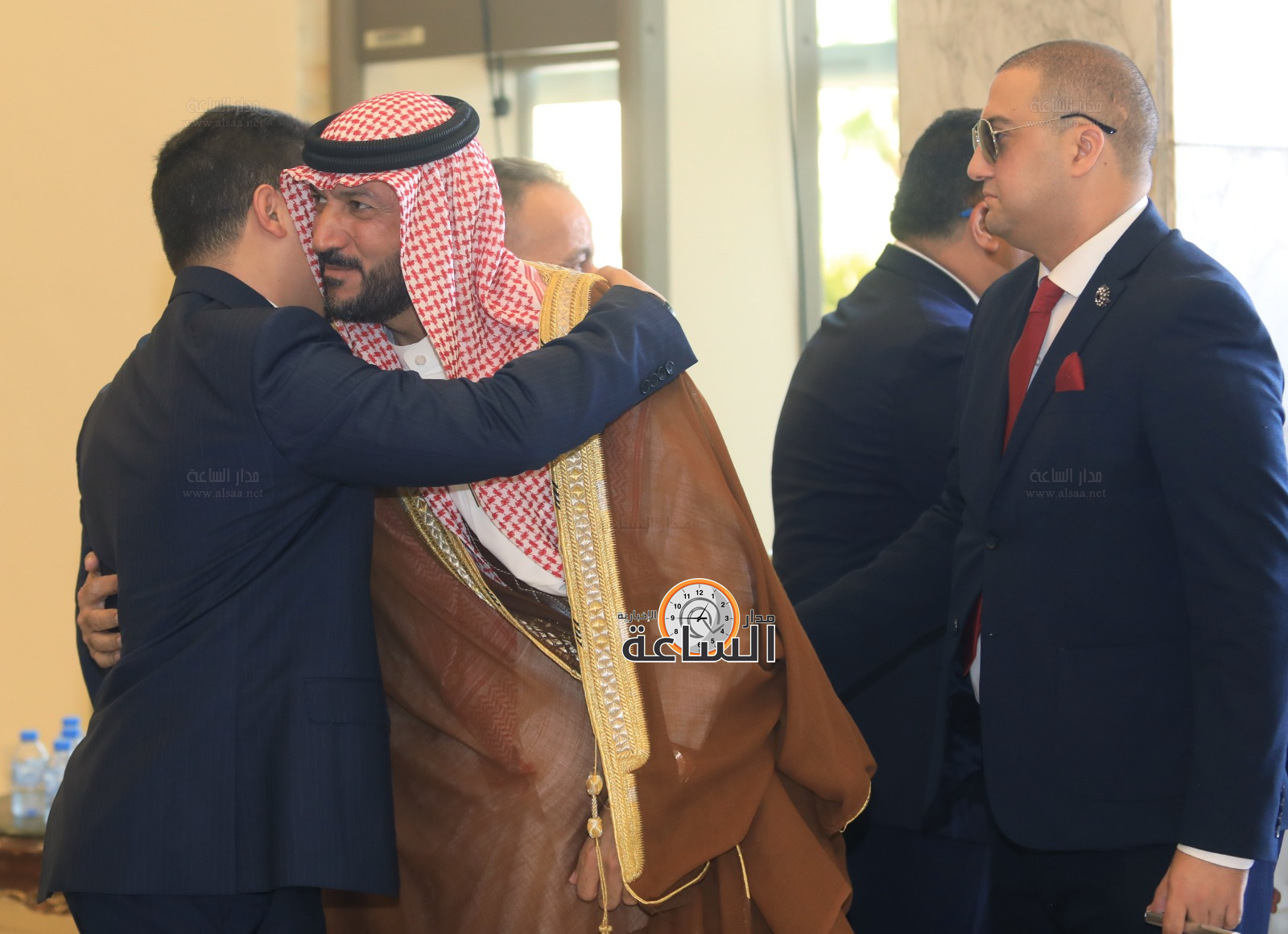 Madar Al-Saa Images 0.8533819732623928