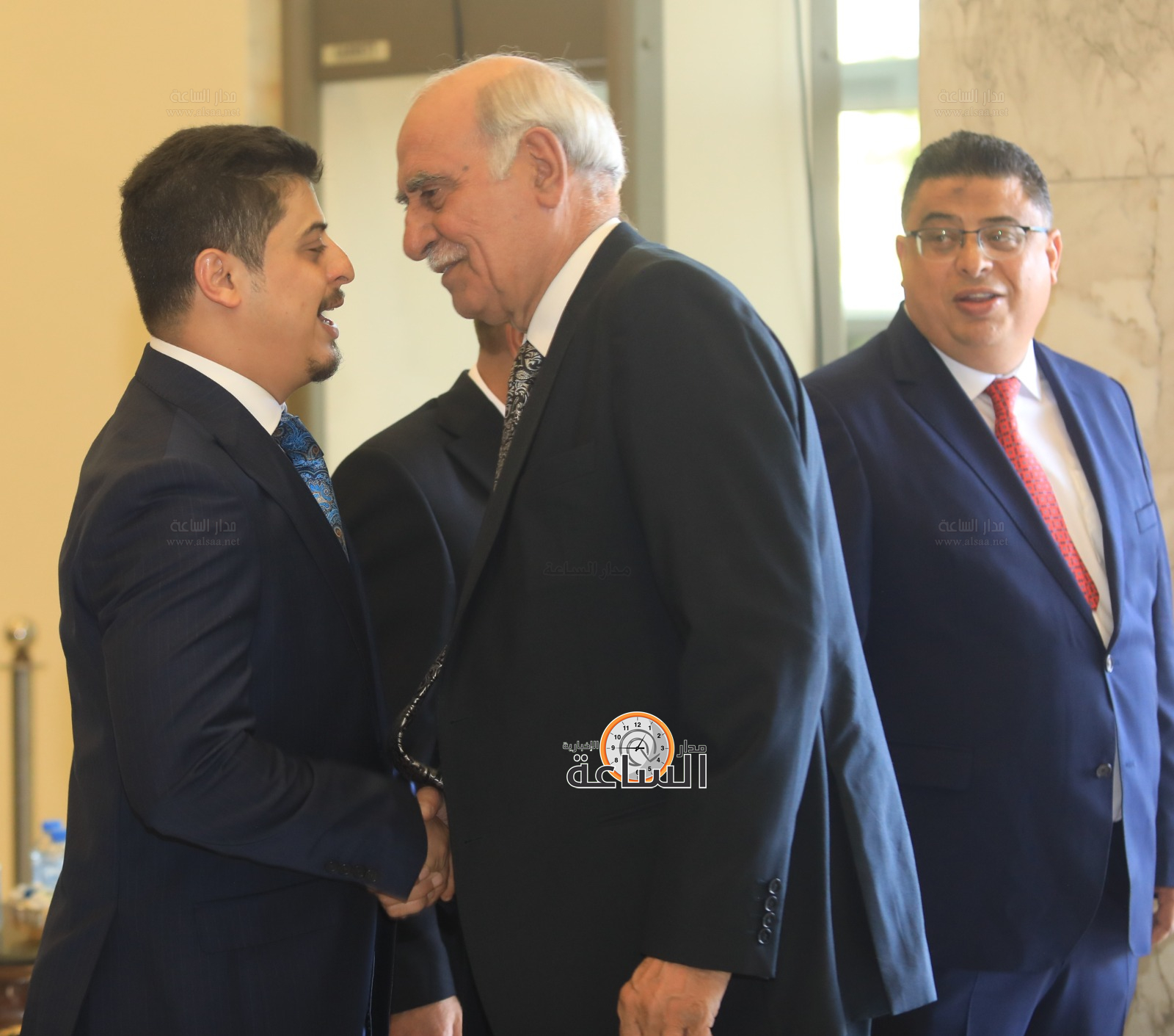 Madar Al-Saa Images 0.703552639909683