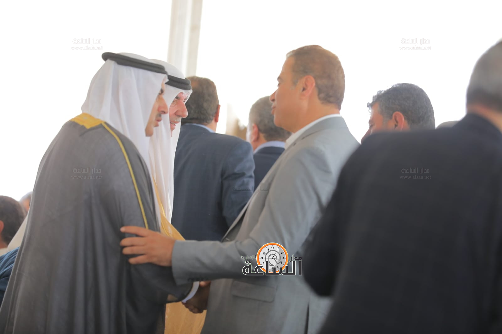 Madar Al-Saa Images 0.1930566016040538