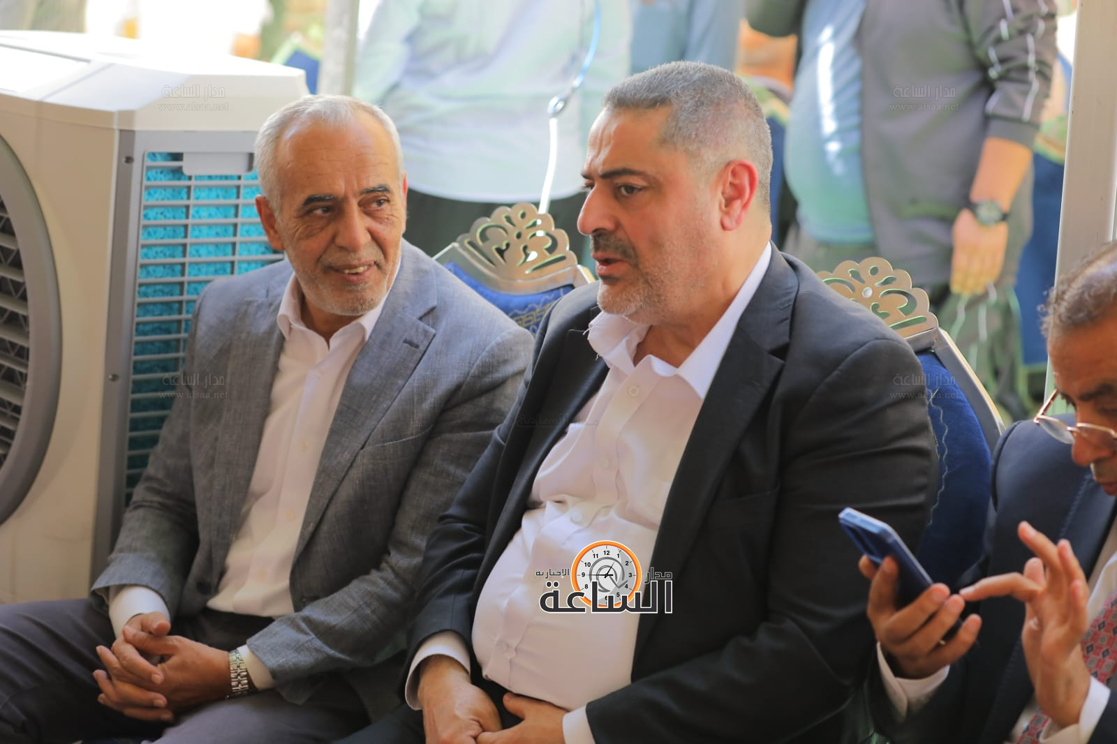 Madar Al-Saa Images 0.38427610343980123