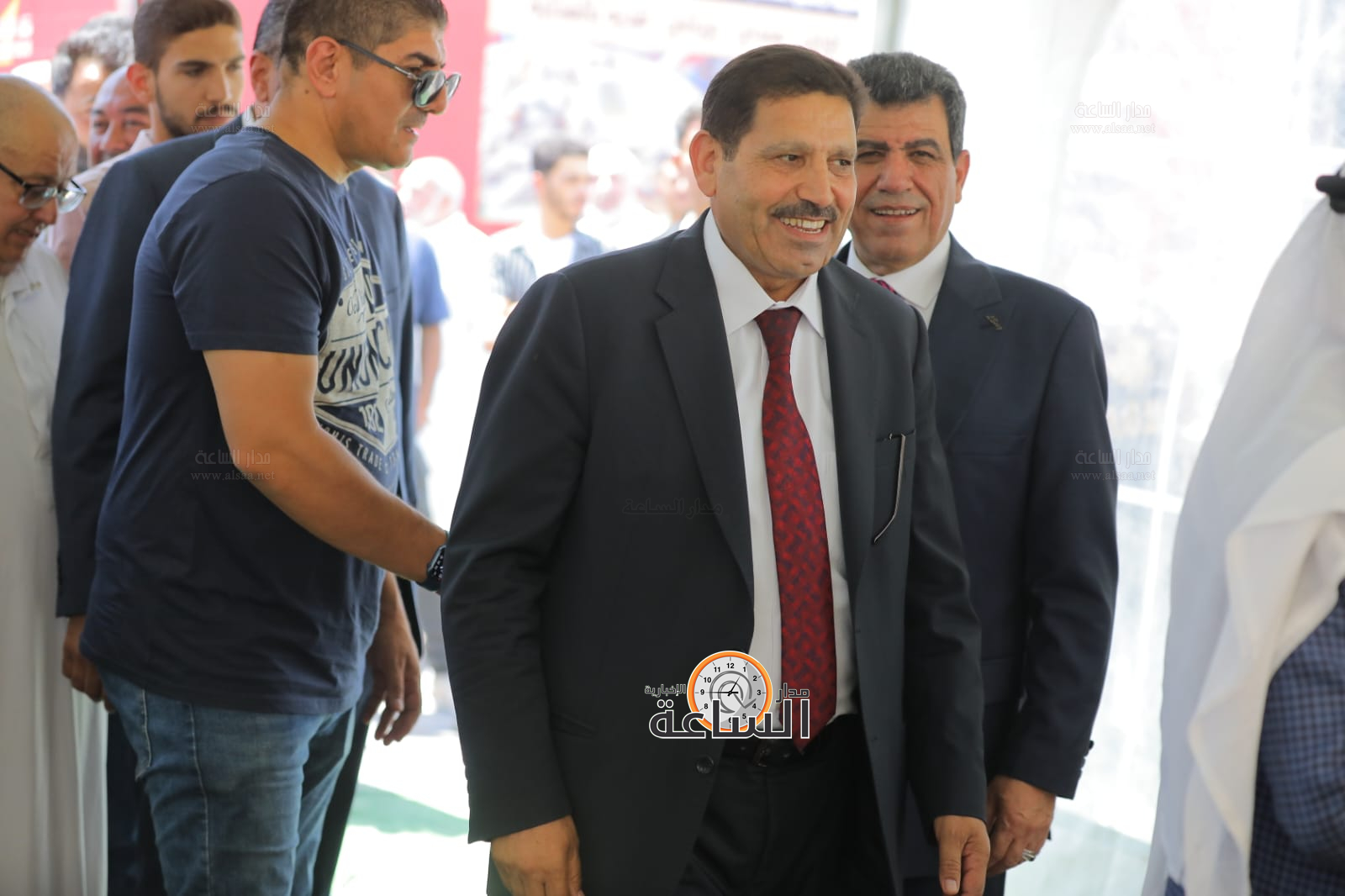 Madar Al-Saa Images 0.7027894859234014