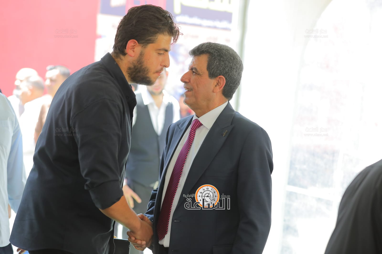 Madar Al-Saa Images 0.4212071274255478