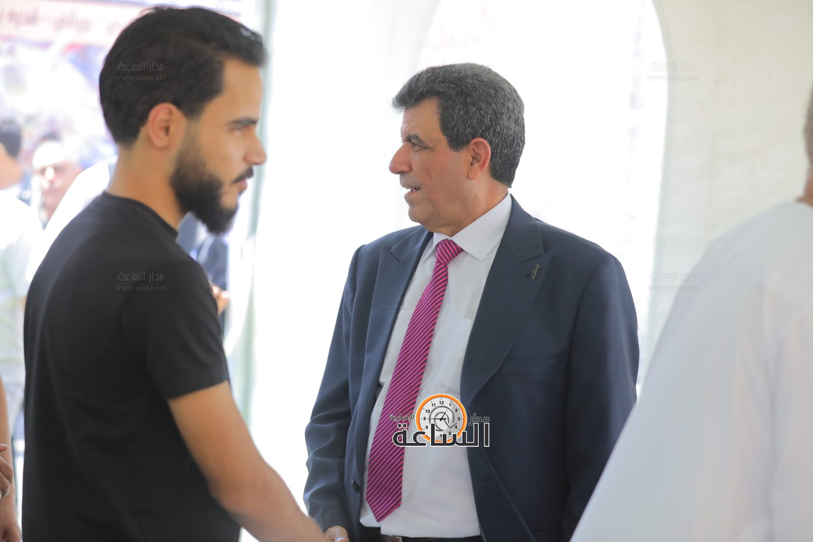 Madar Al-Saa Images 0.22109109225905255