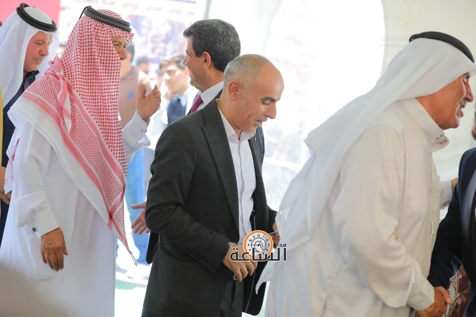 Madar Al-Saa Images 0.35237302334434406