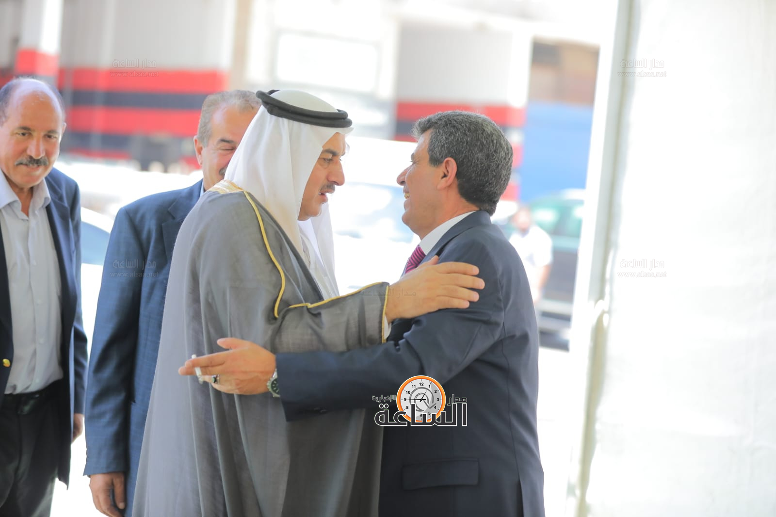 Madar Al-Saa Images 0.2720514516184753