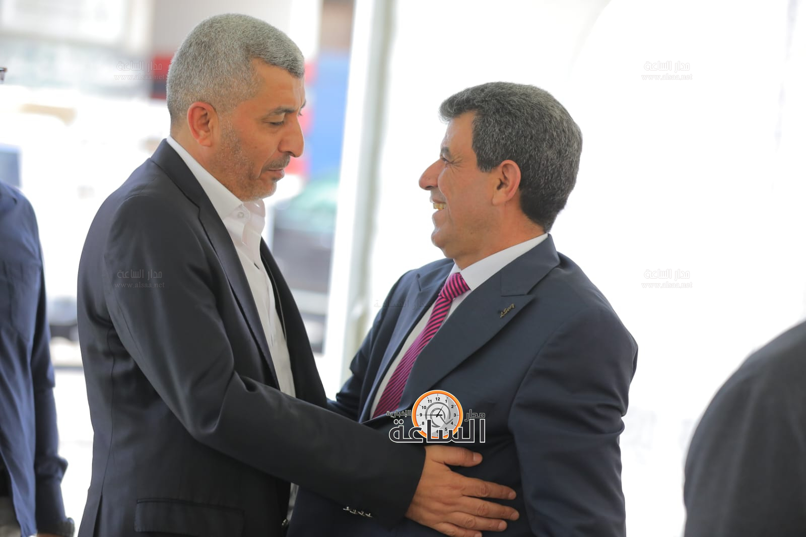 Madar Al-Saa Images 0.08319117944581