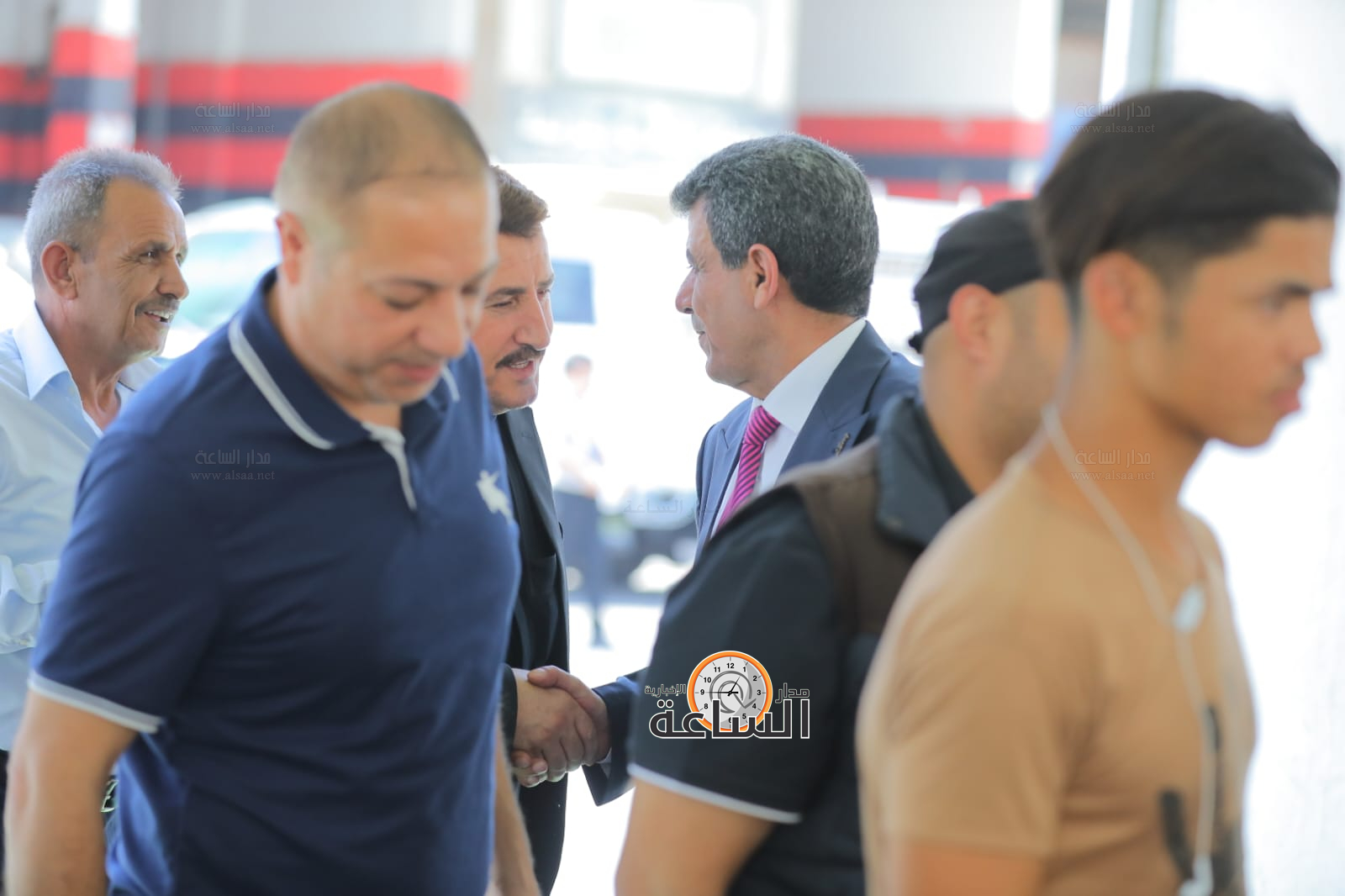 Madar Al-Saa Images 0.5516752568948853