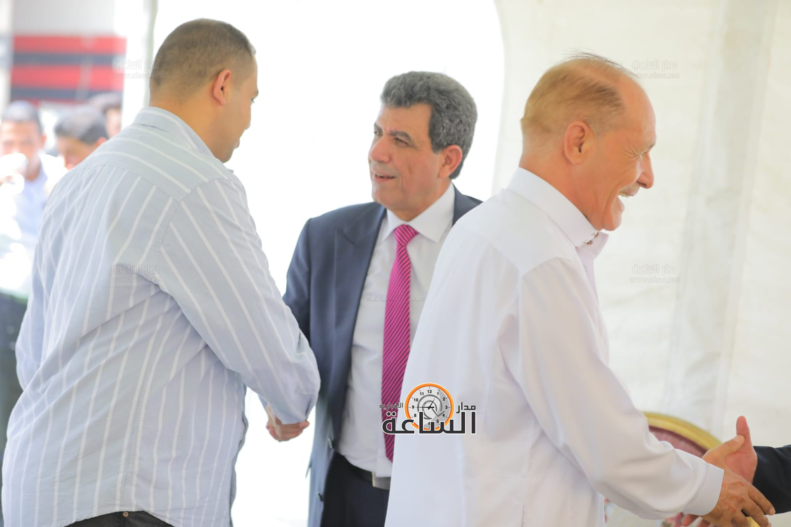 Madar Al-Saa Images 0.1393174365172123