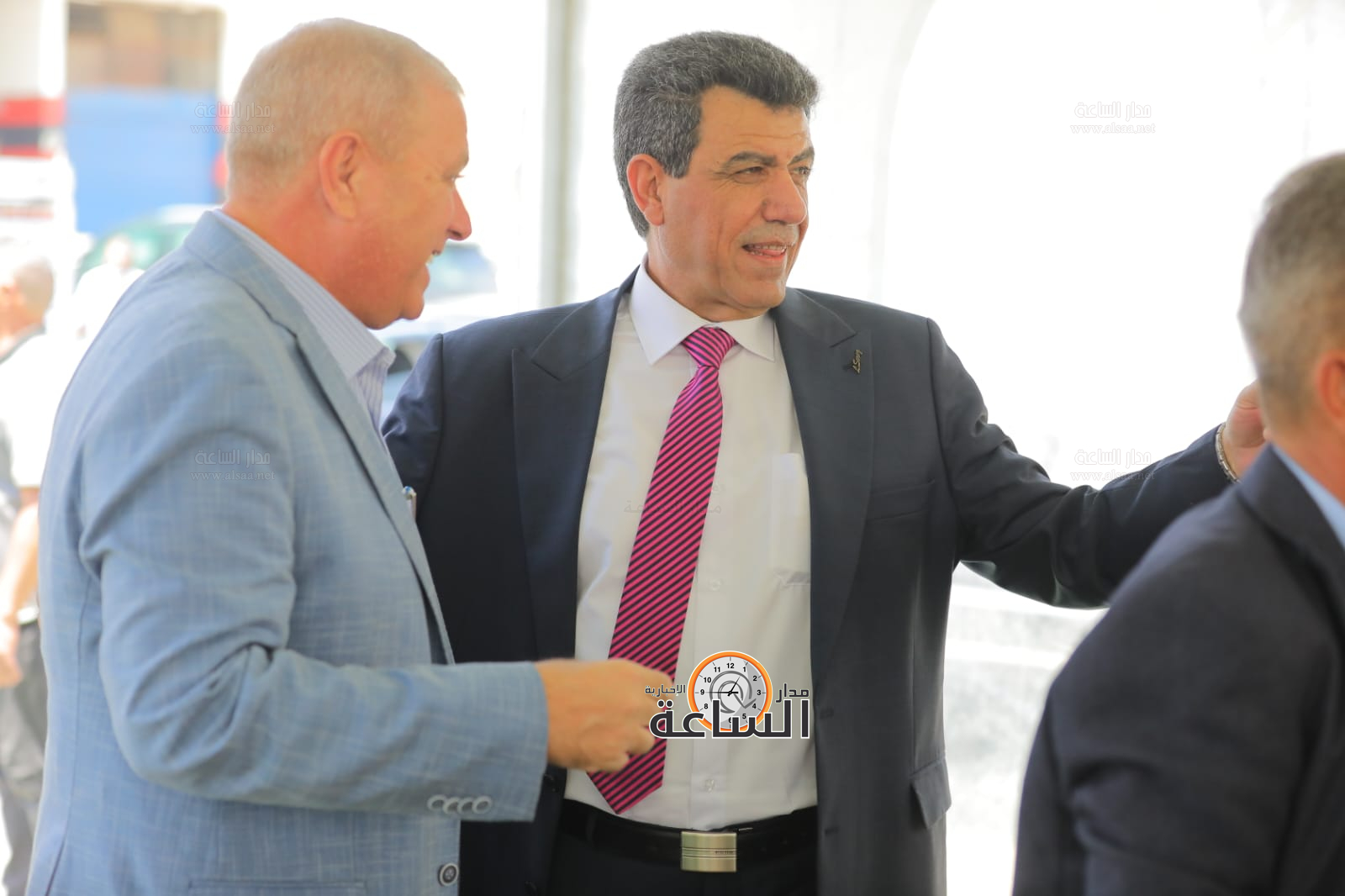 Madar Al-Saa Images 0.7598818972432351