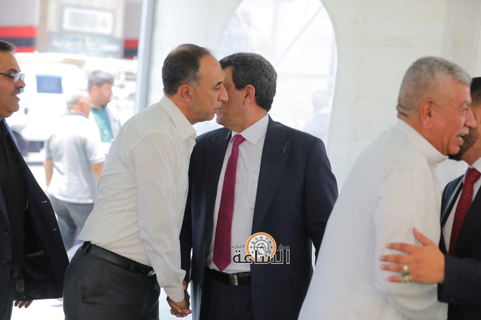 Madar Al-Saa Images 0.7381656591491472