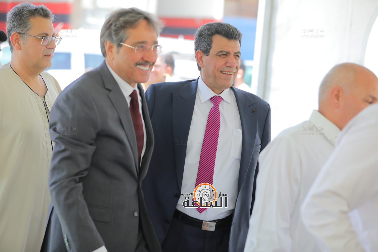 Madar Al-Saa Images 0.6472837542837271