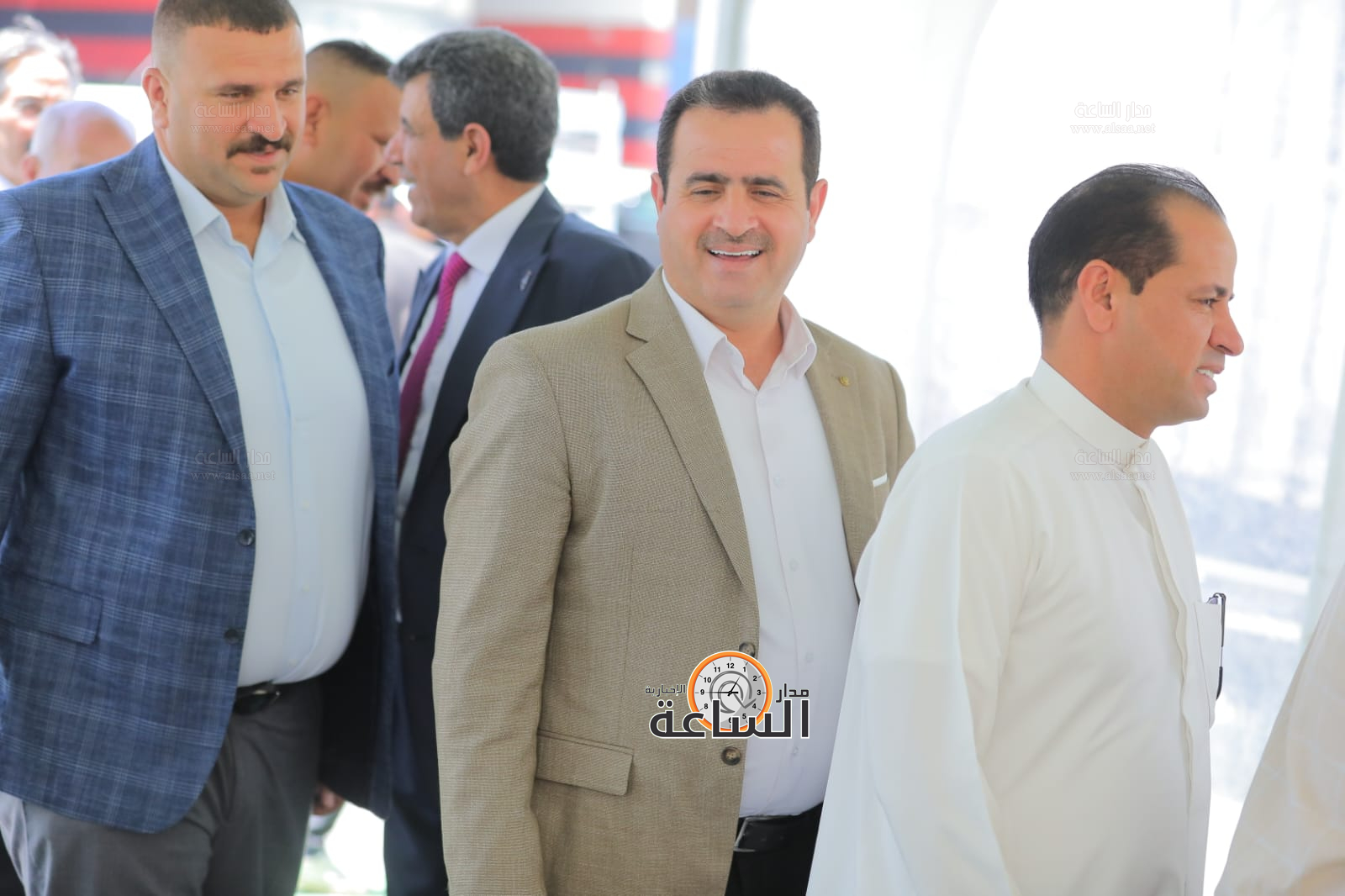 Madar Al-Saa Images 0.9034089963751715