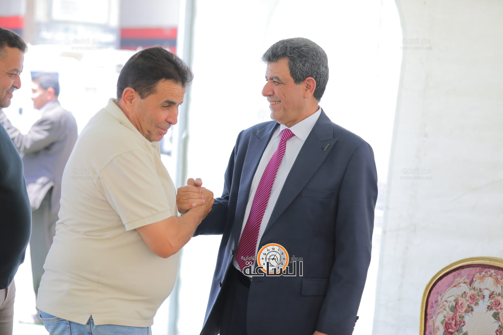 Madar Al-Saa Images 0.24587324145101608