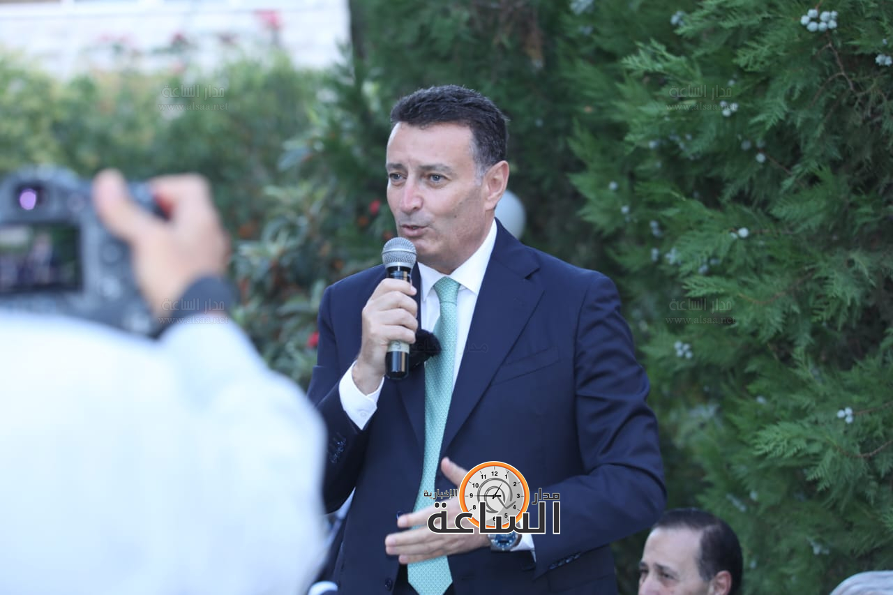 Madar Al-Saa Images 0.7857379569805465