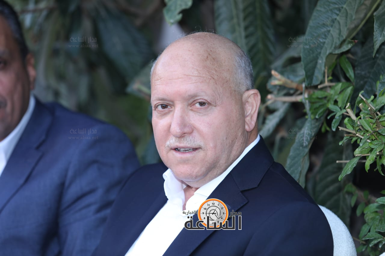 Madar Al-Saa Images 0.1598831364936102