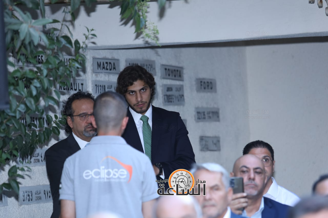 Madar Al-Saa Images 0.7928607268850774