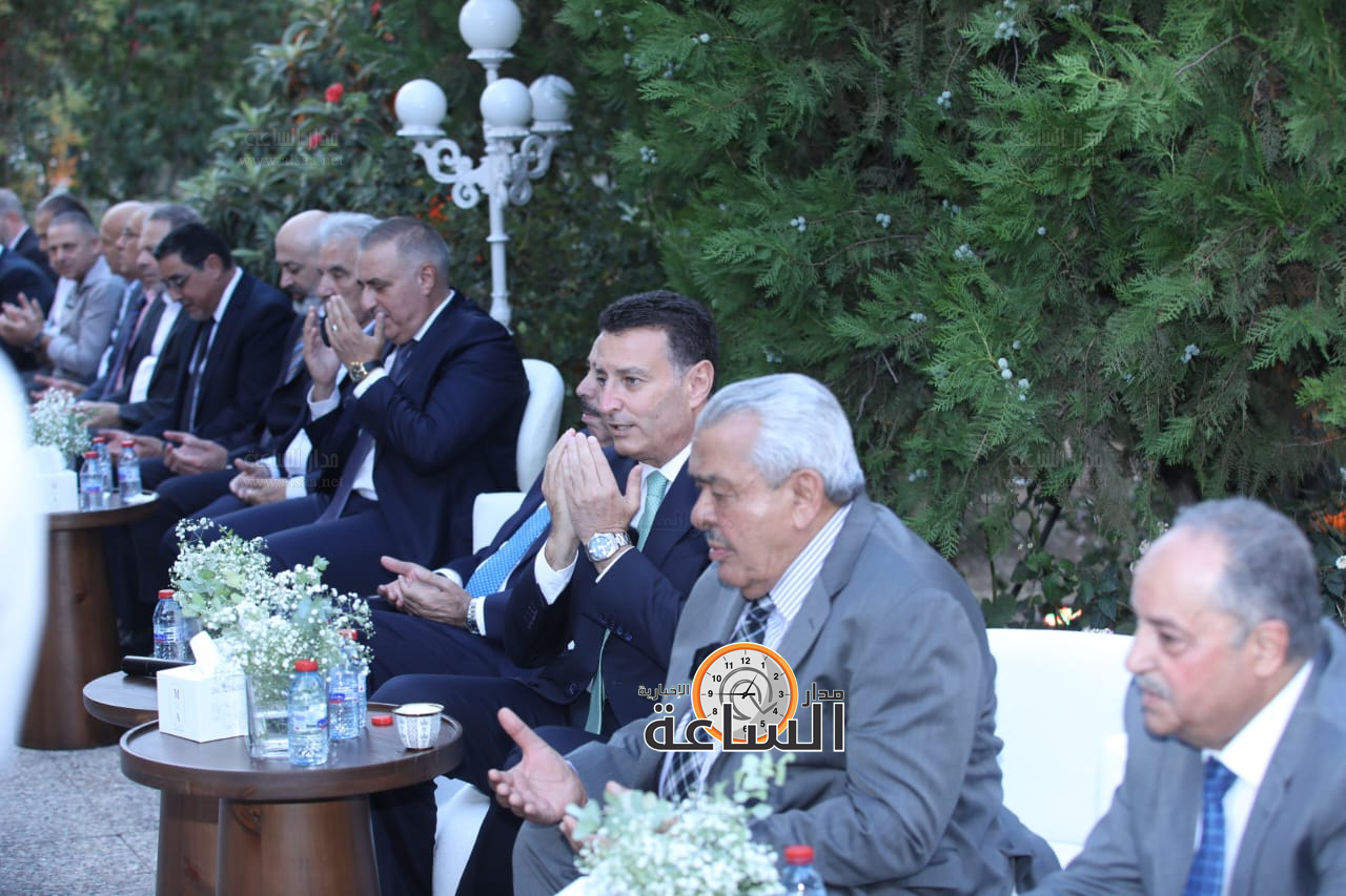 Madar Al-Saa Images 0.5595038130085026