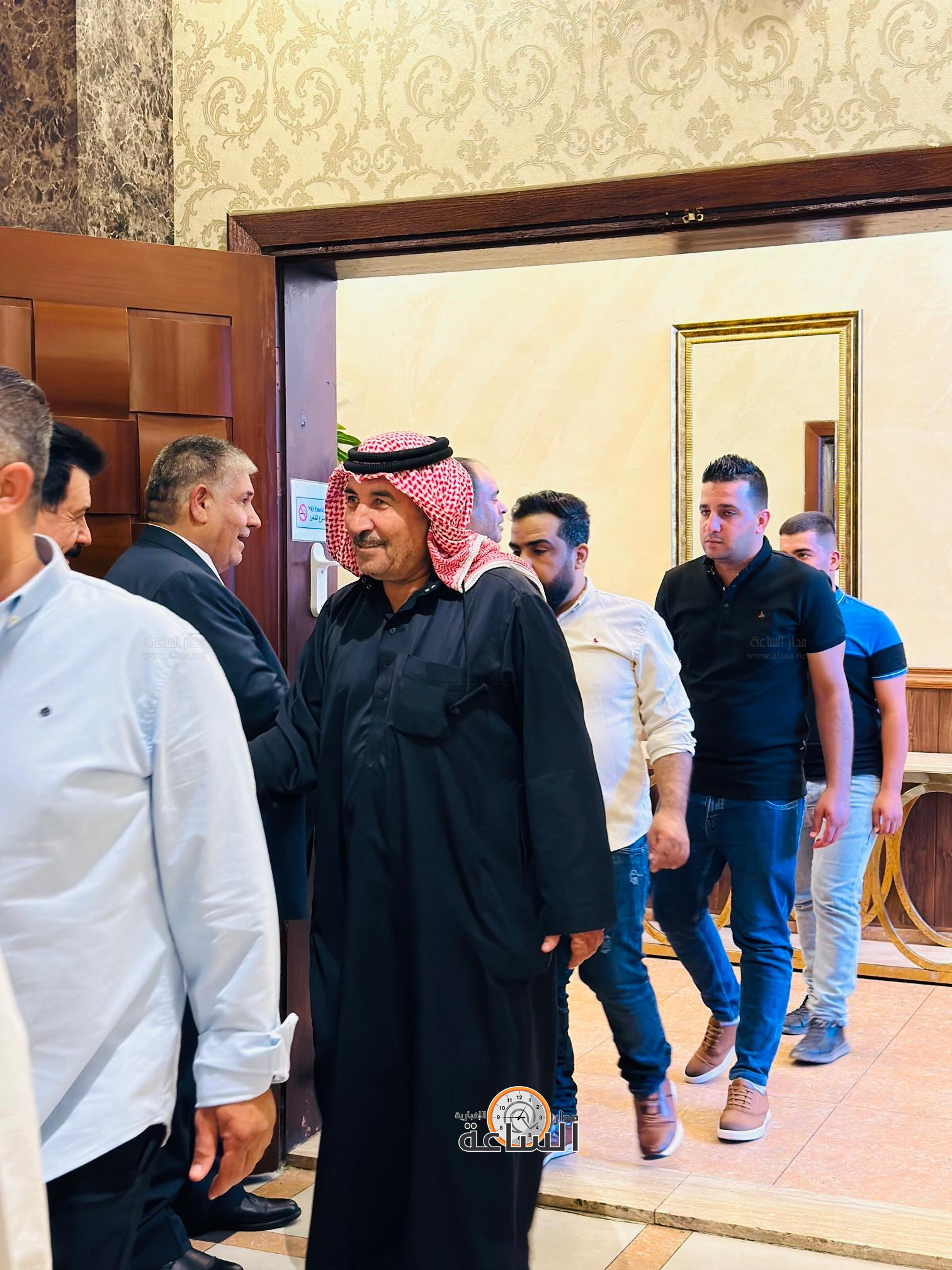 Madar Al-Saa Images 0.8251761663822836