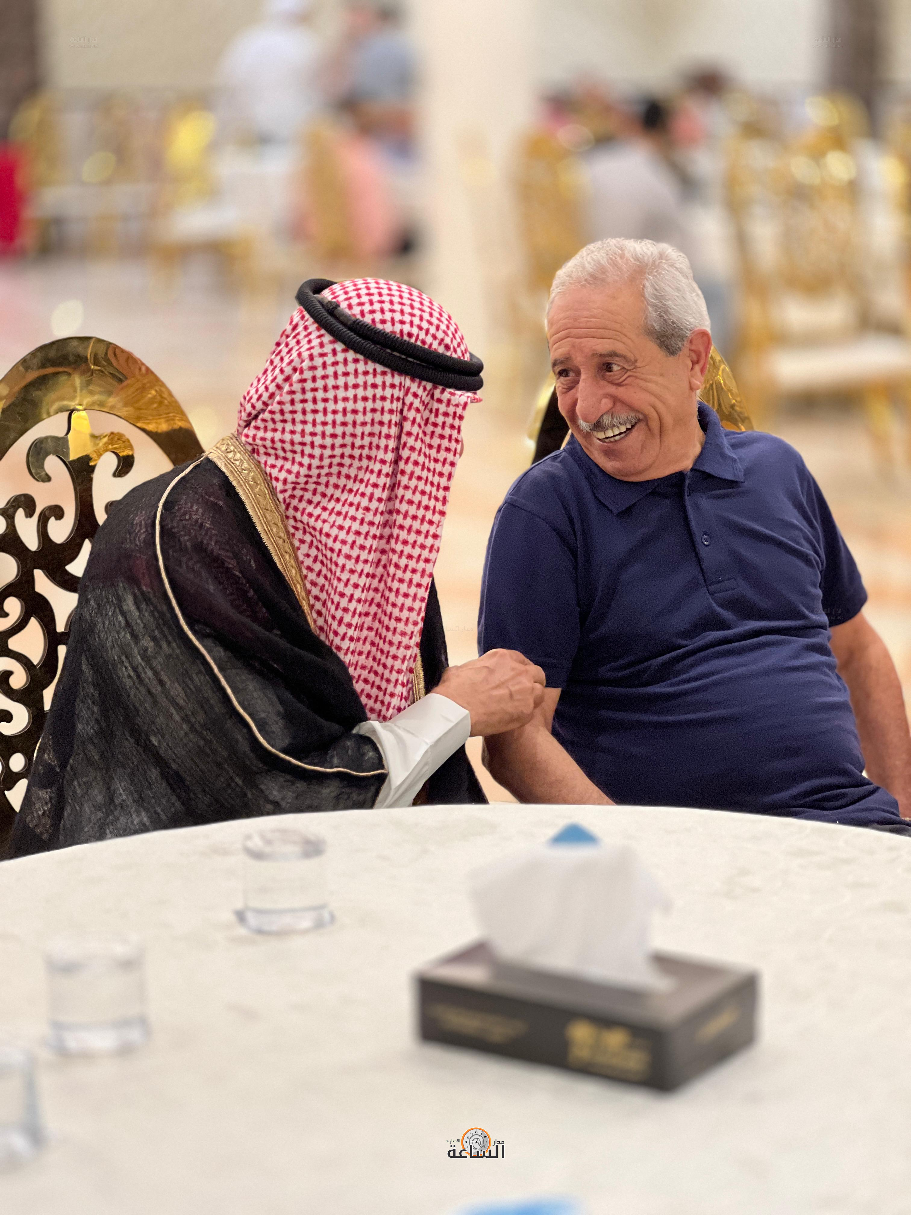 Madar Al-Saa Images 0.13339027886844224