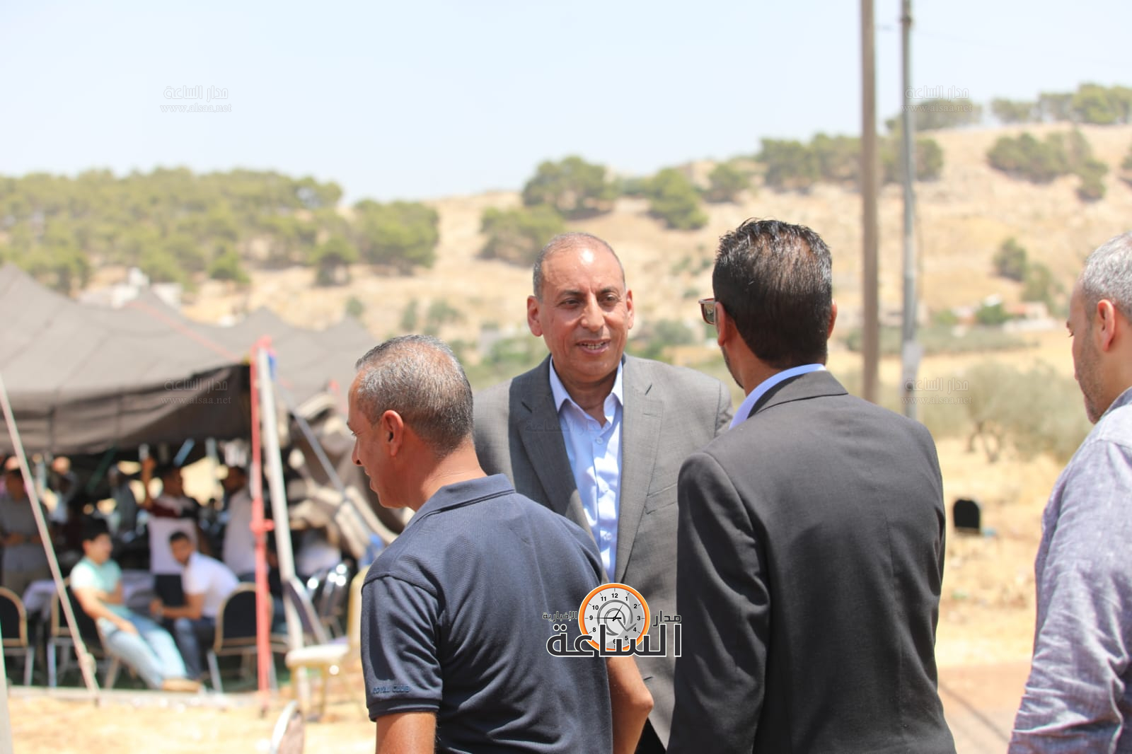 Madar Al-Saa Images 0.12452877203736357