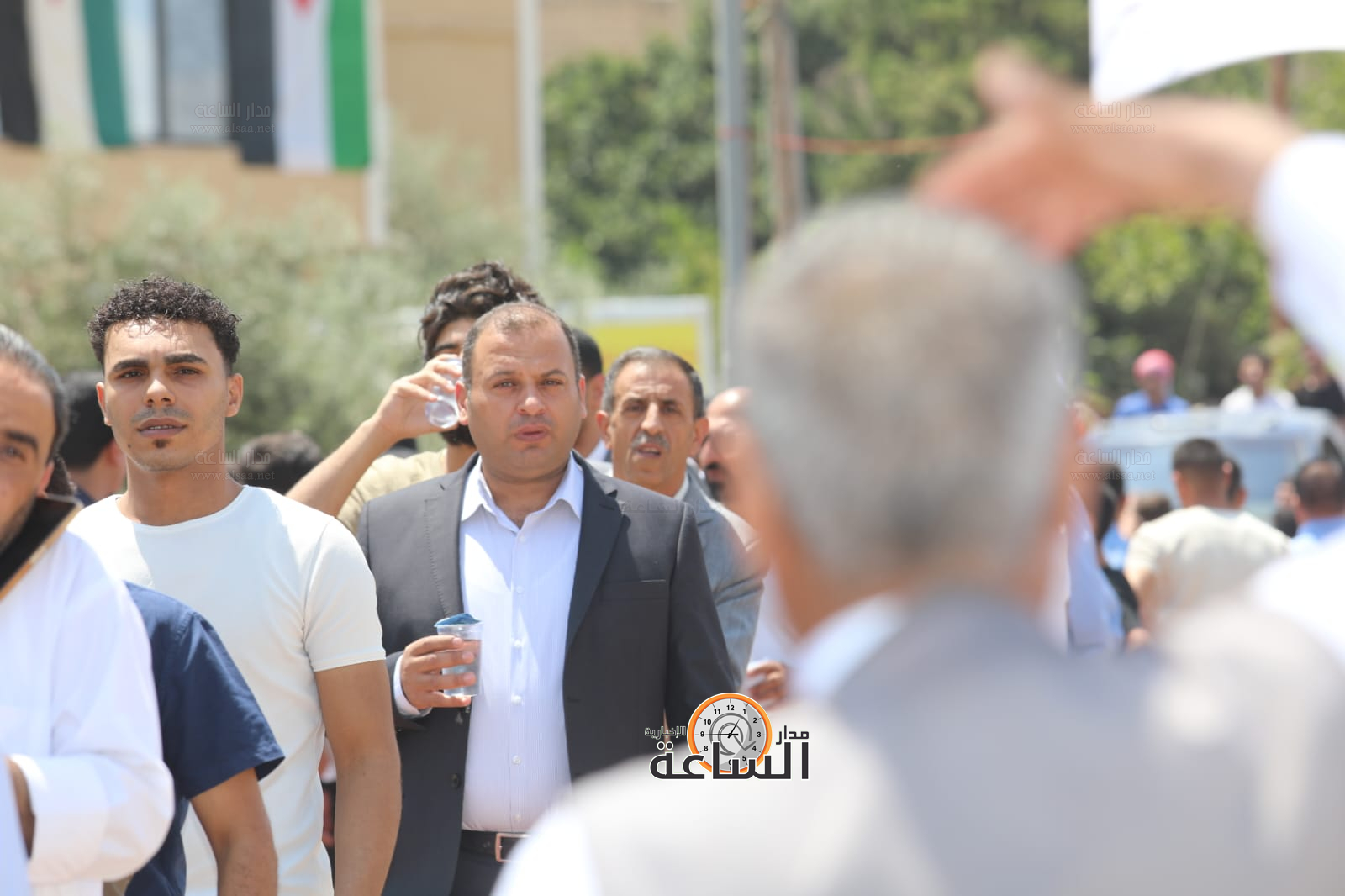 Madar Al-Saa Images 0.12728632252503602