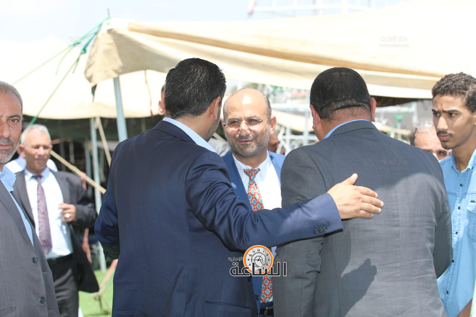 Madar Al-Saa Images 0.3964114382633579