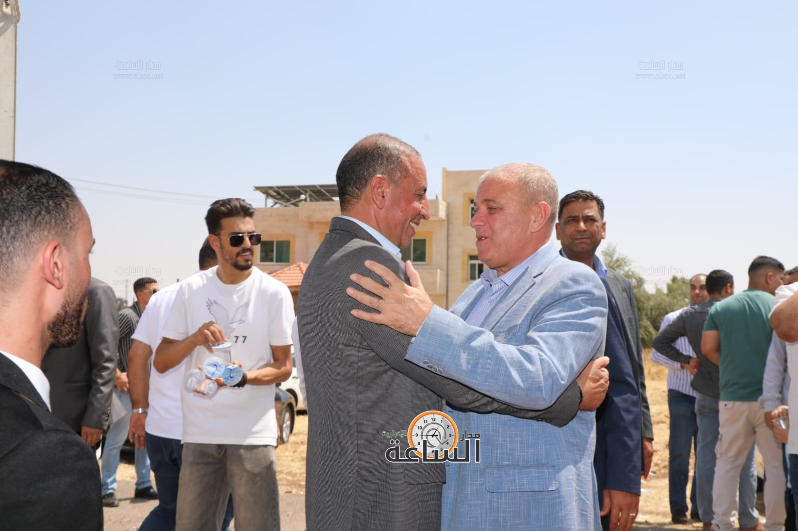 Madar Al-Saa Images 0.5502352174803318